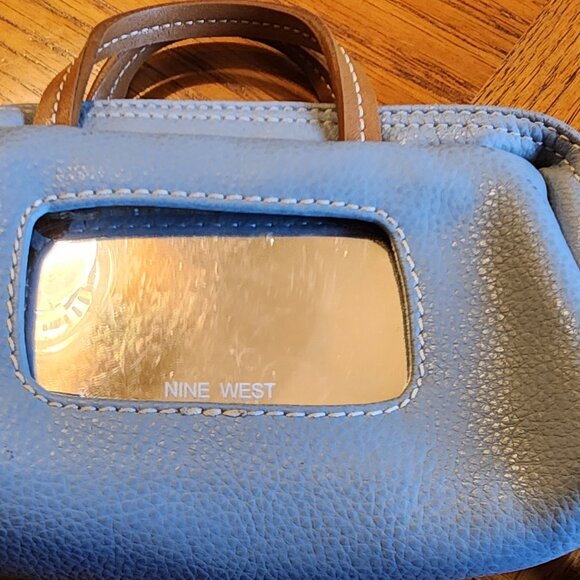 Nine West light Blue Hobo Shoulder bag with makeup bag and wristlet - Picture 3 of 5